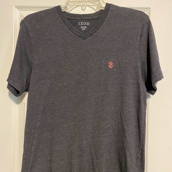 Men’s Express and Izod T-Shirt Bundle (Small) - Picture 3 of 7